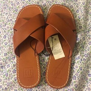 Gap brown sandals